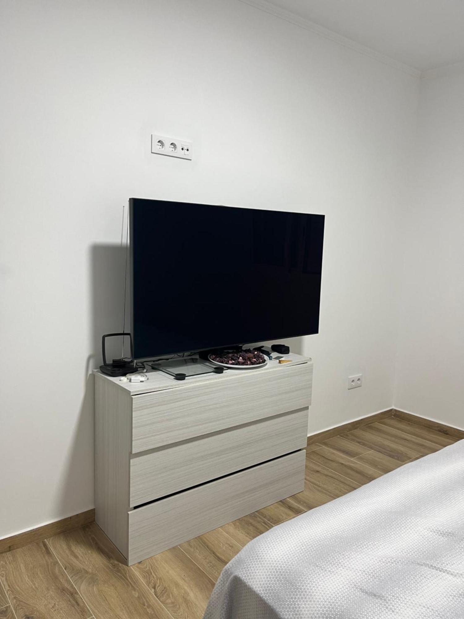 Apartments Jota Barcelona Bagian luar foto