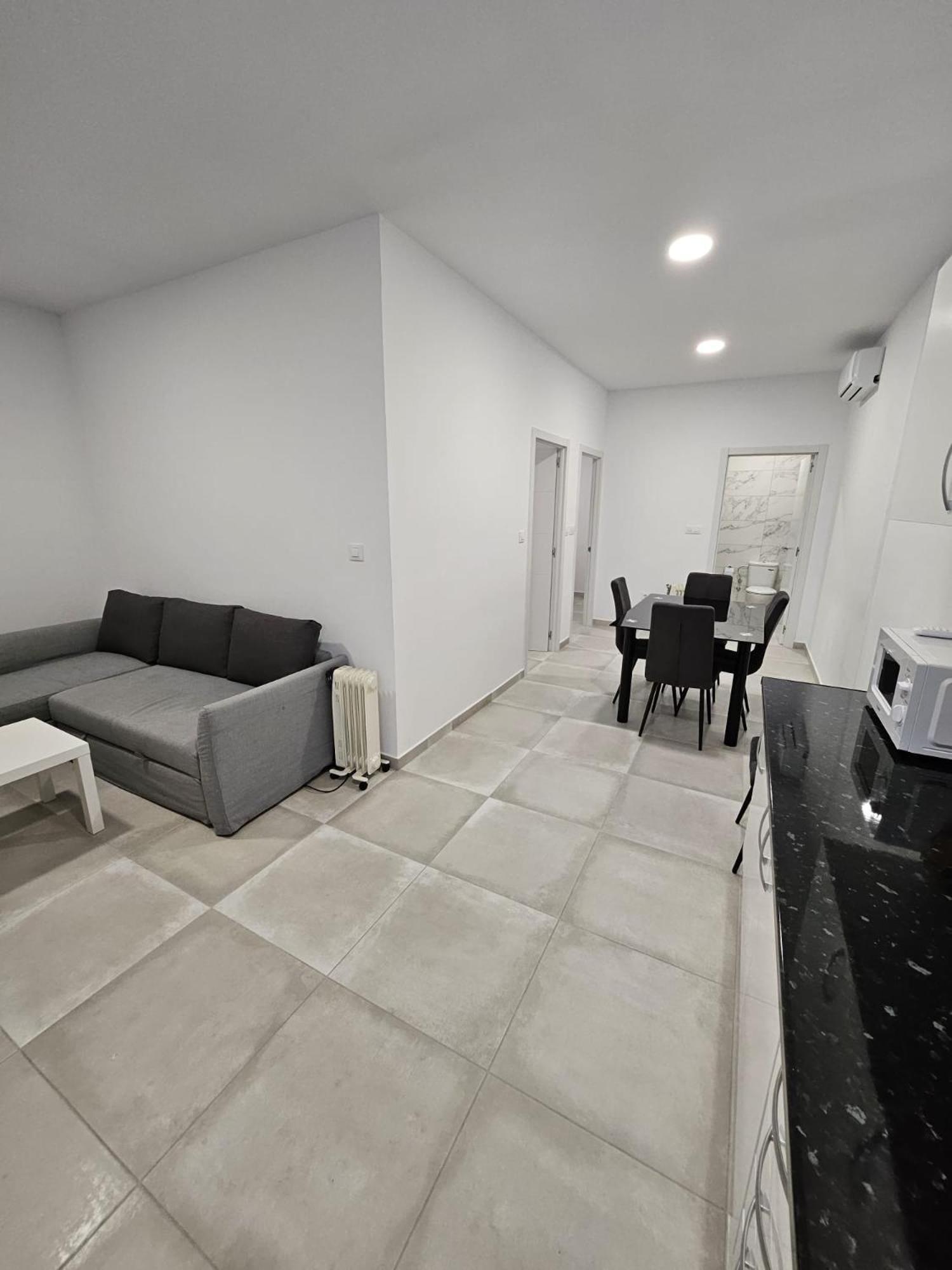 Apartments Jota Barcelona Bagian luar foto