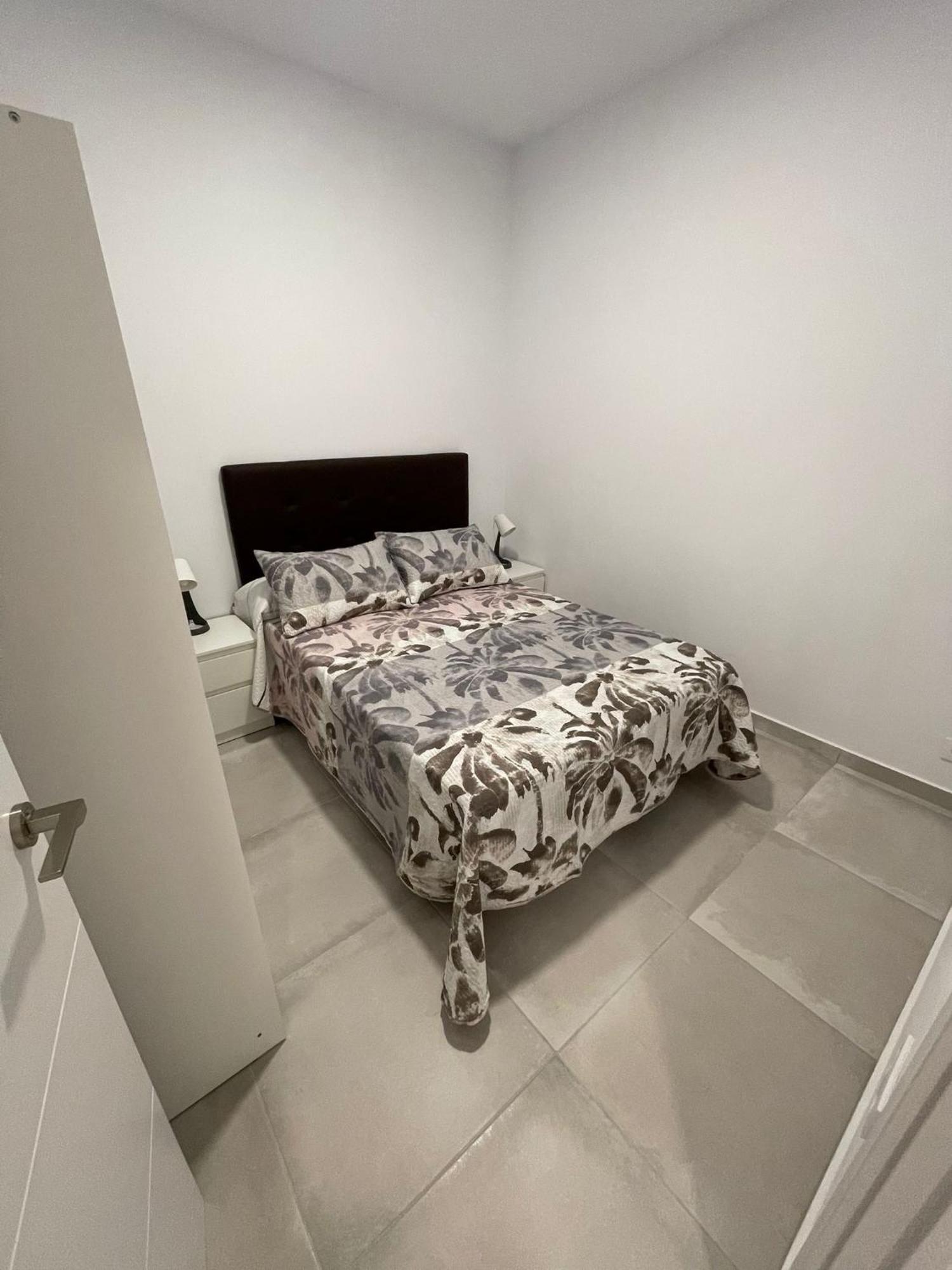 Apartments Jota Barcelona Bagian luar foto